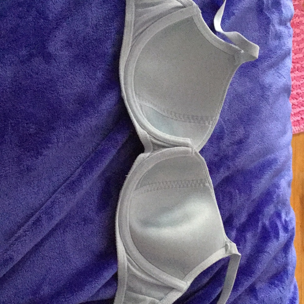 Change bra - Picture 2 of 4